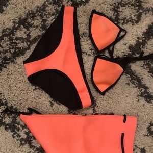 Triangl bikini